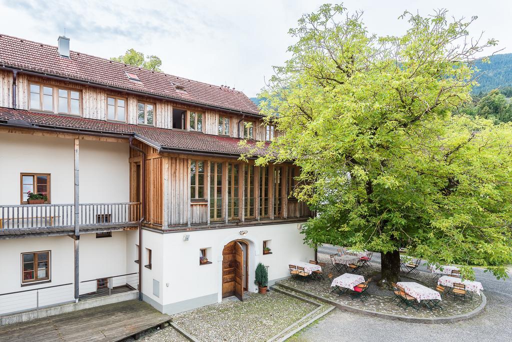 Hotel Alte Post à Feistritz an der Gail Extérieur photo